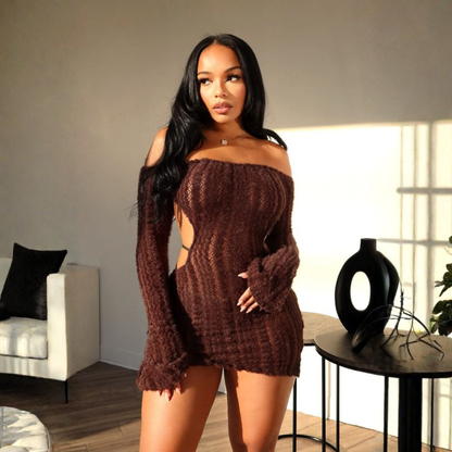 Figurbetontes Mini Kleid mit Cut-Out und Rüschen